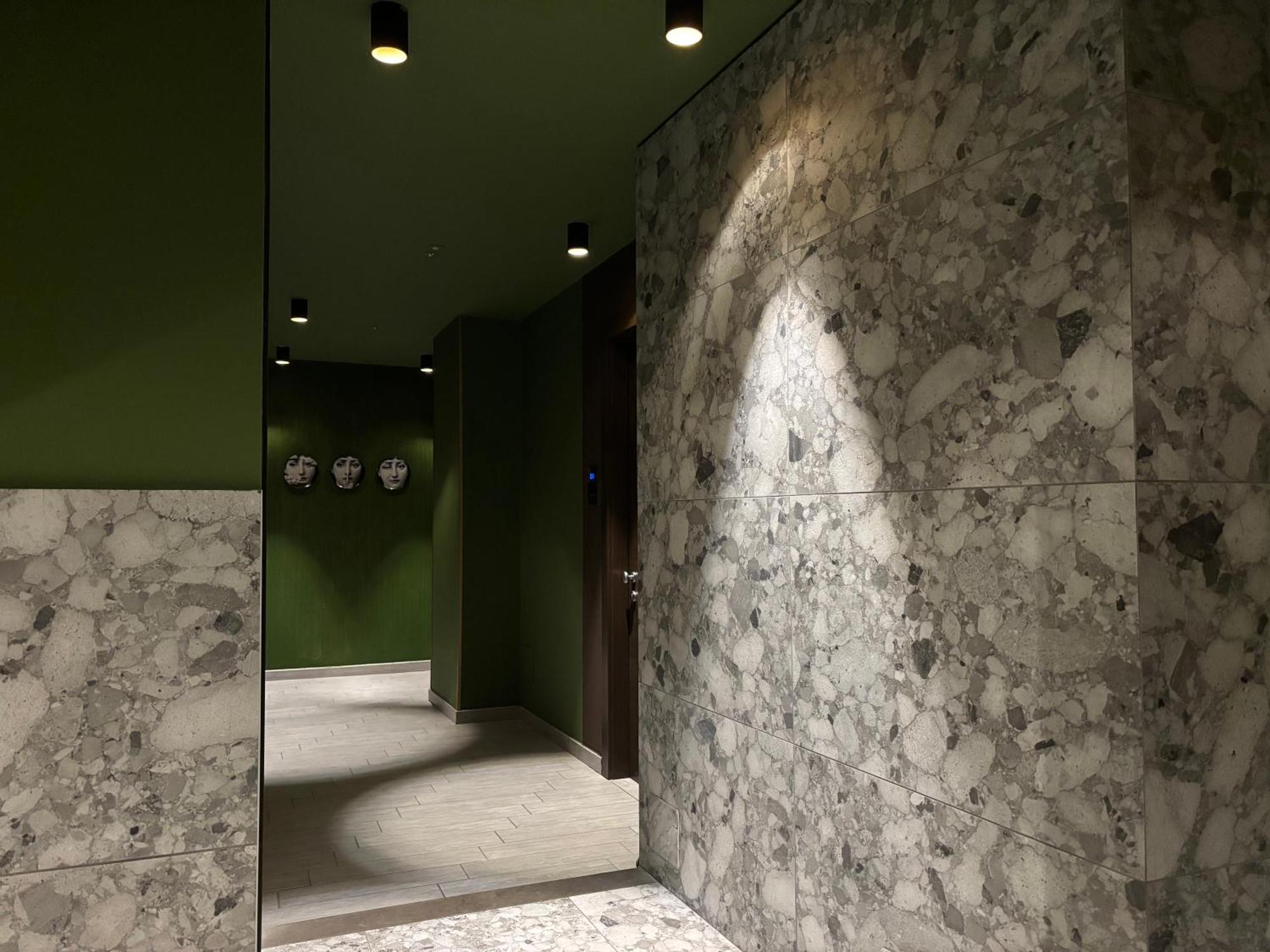 Av Hotel Milano — Photos 1